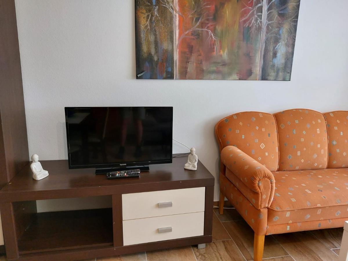 Ferienwohnung Mit Eigenem Garten In Schortens Exteriér fotografie